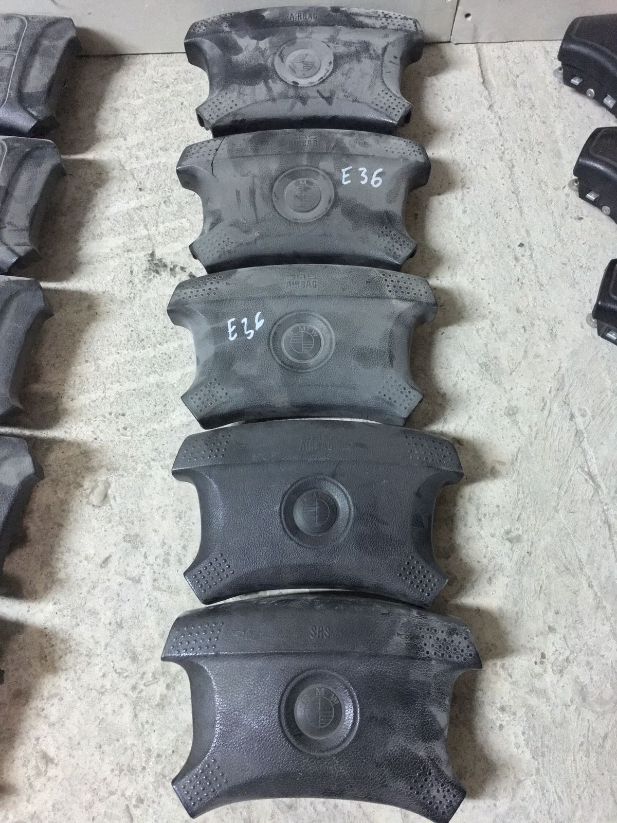 AirBag за волан BMW 3′ E30, E36; 5′ E34; 6′ E24; 7′ E32; 8′ E31